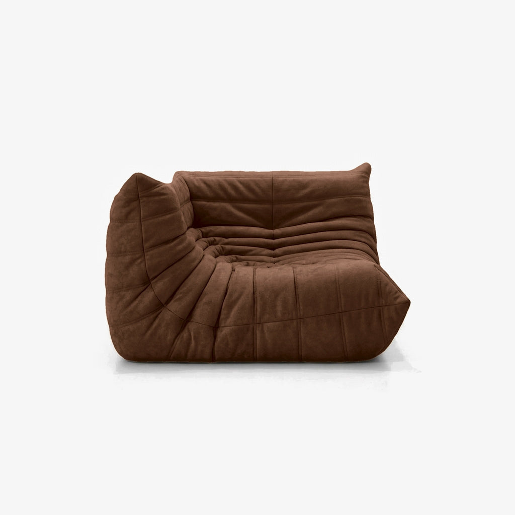 Module d'angle ANGELO effet daim Chocolat, vue de trois-quarts côté assise