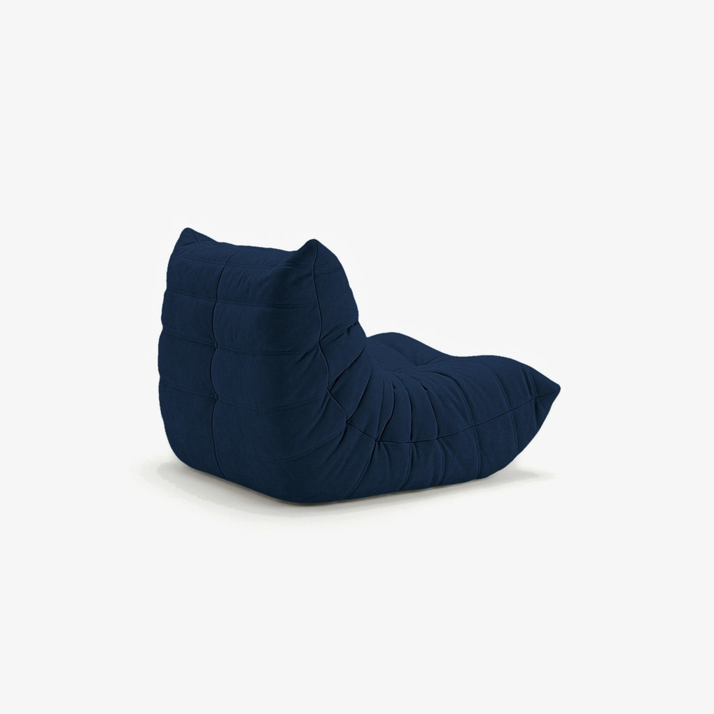 Fauteuil BALTAZAR effet daim Bleu nuit, vue de trois-quarts arrière